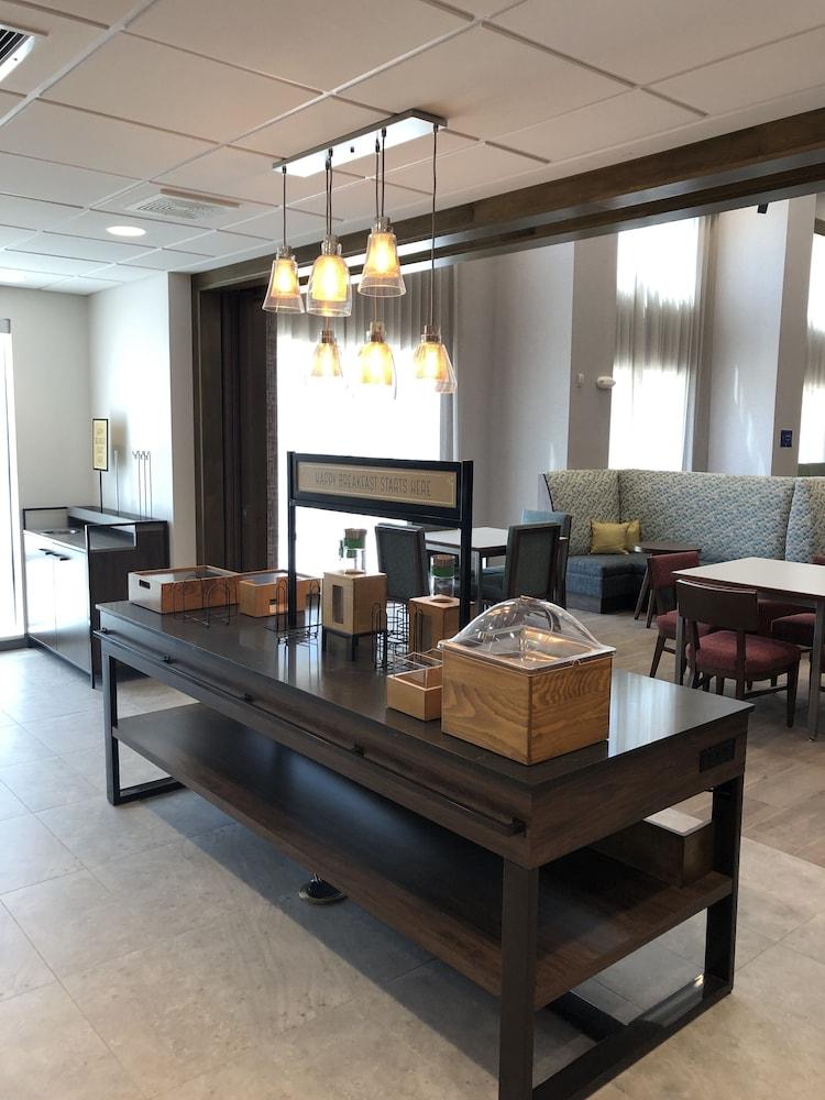 Hampton Inn & Suites Pekin Exteriör bild