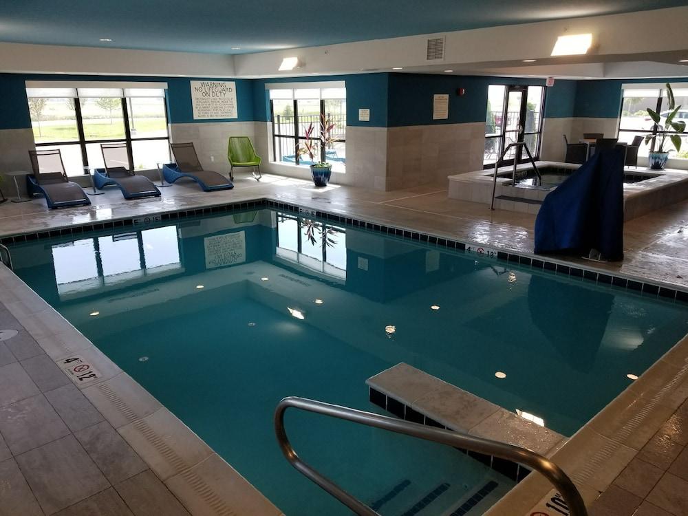 Hampton Inn & Suites Pekin Exteriör bild