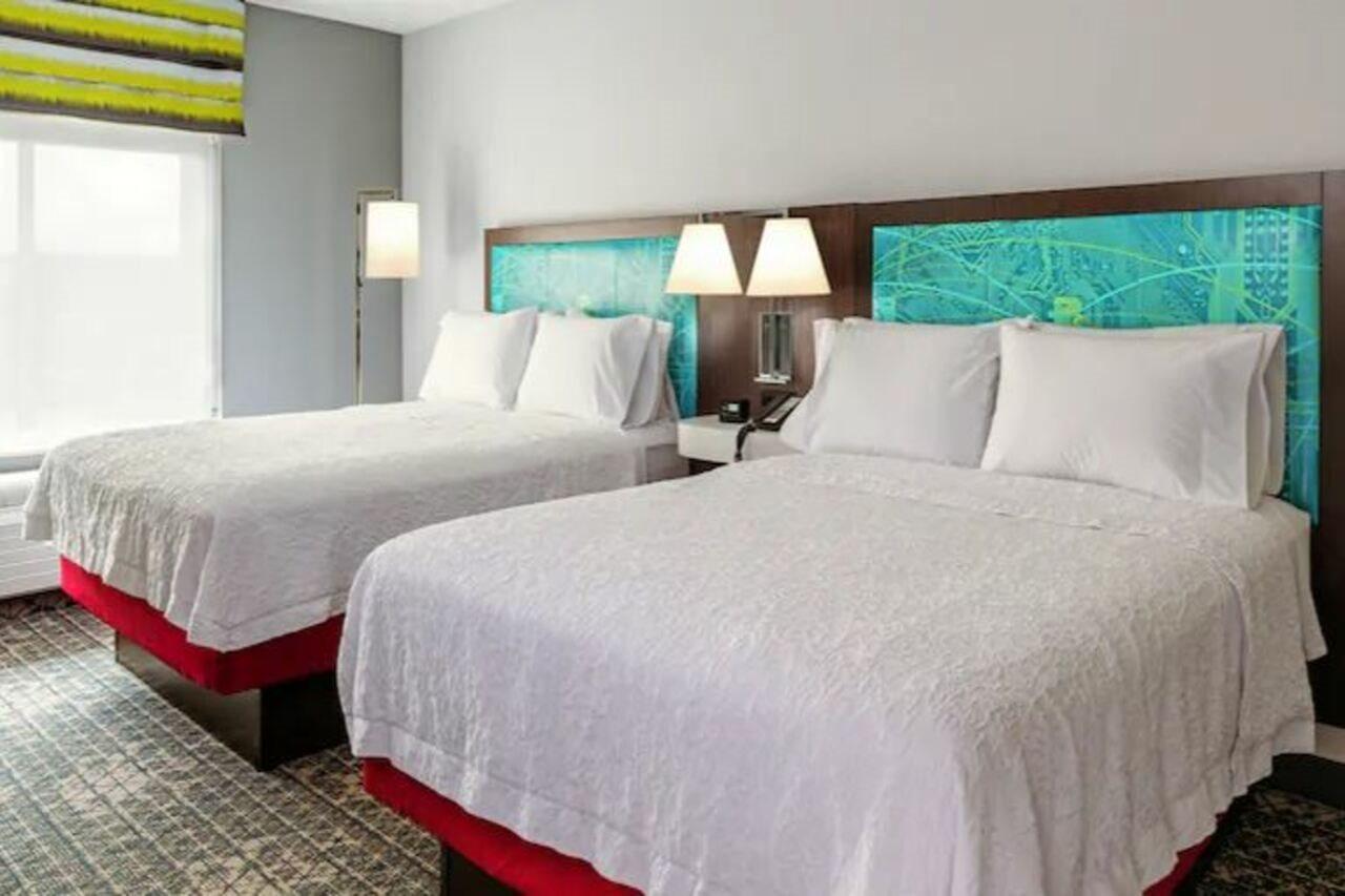 Hampton Inn & Suites Pekin Exteriör bild